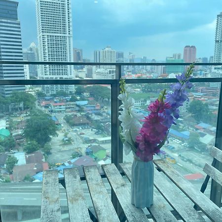 Mercu Summer Suite Klcc By Minshuku Kuala Lumpur Dış mekan fotoğraf