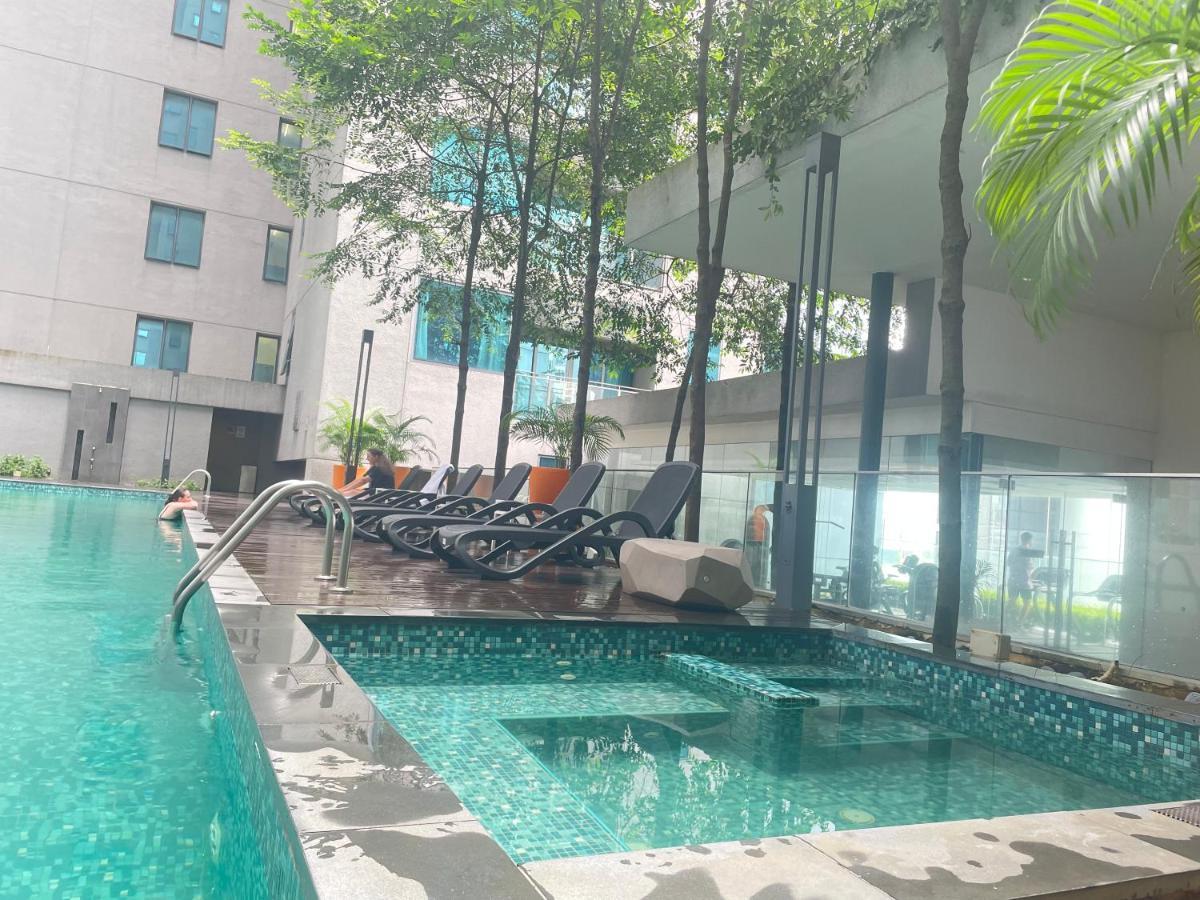 Mercu Summer Suite Klcc By Minshuku Kuala Lumpur Dış mekan fotoğraf