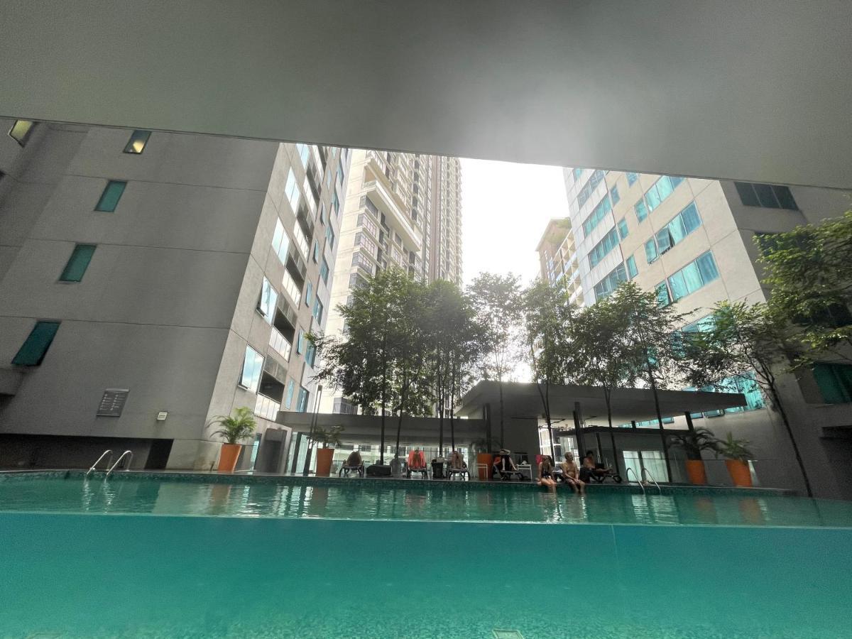 Mercu Summer Suite Klcc By Minshuku Kuala Lumpur Dış mekan fotoğraf